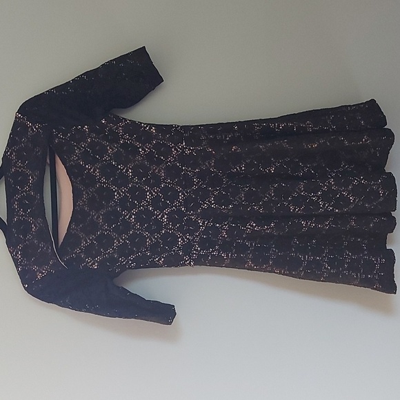 Suzy sheer black lace dress christmas party dress - Picture 2 of 4